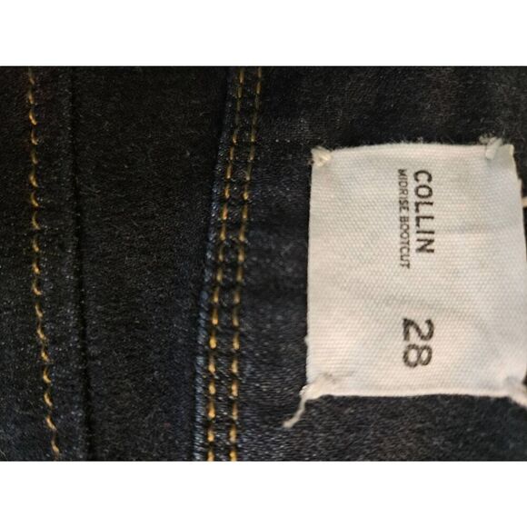 Hudson Collin dark wash midrise bootcut jeans. Size 28. - Picture 4 of 7
